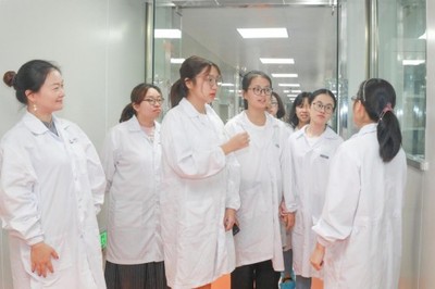 健合集團 以健康管理與咨詢?yōu)楹诵?，助力食品安全宣傳，踐行'健康中國2030'國家戰(zhàn)略